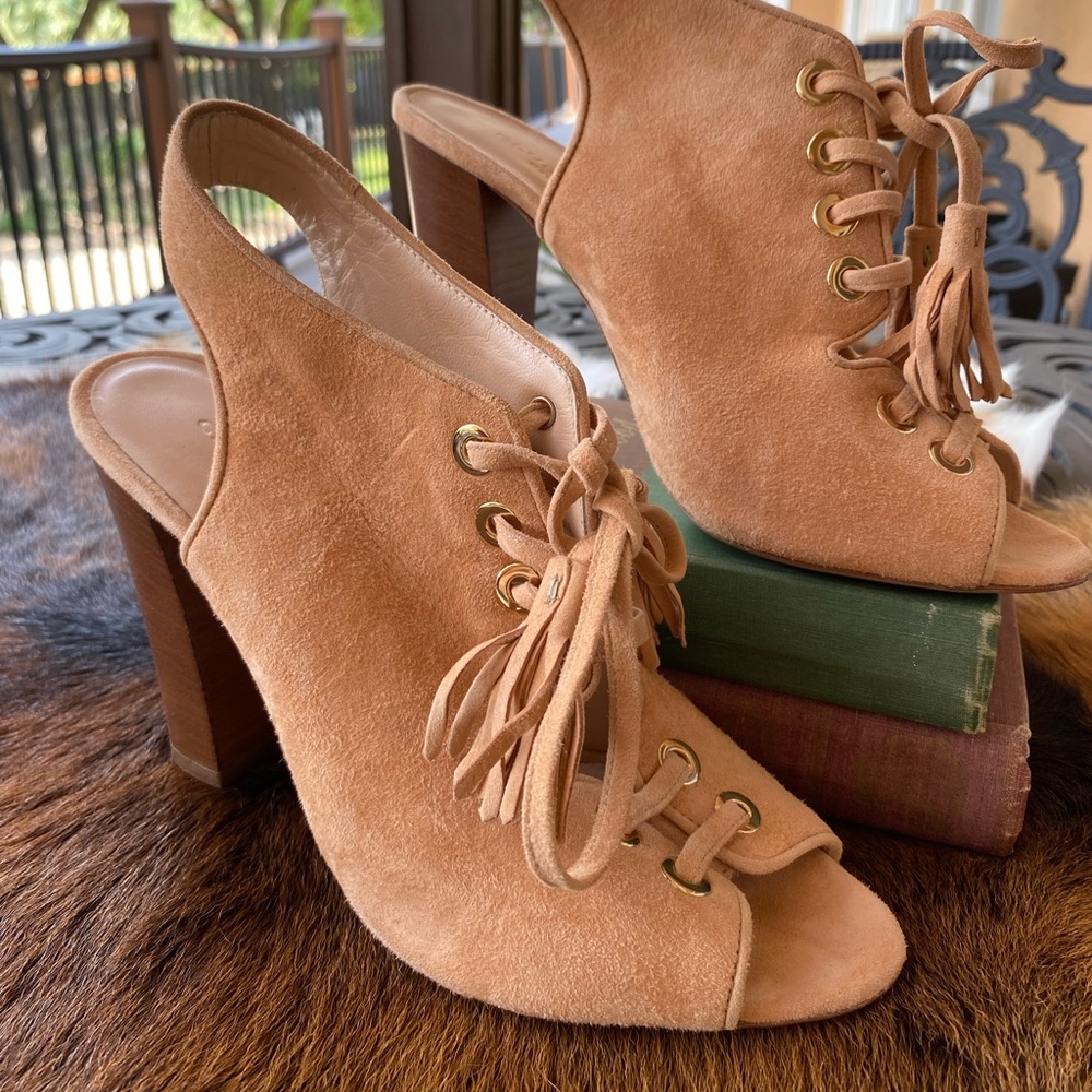 Club Monoco Suede Tasseled Sandals